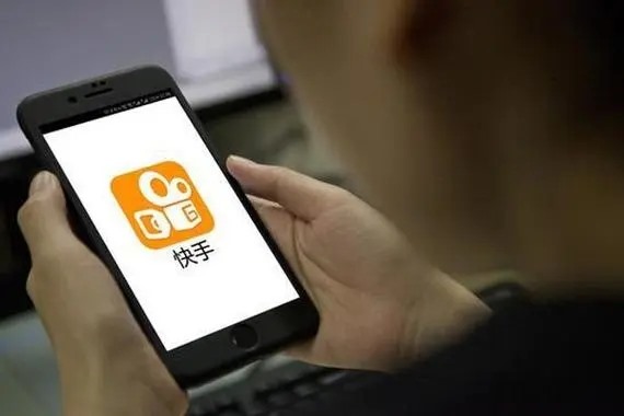 想找人聊天应该去那个APP？